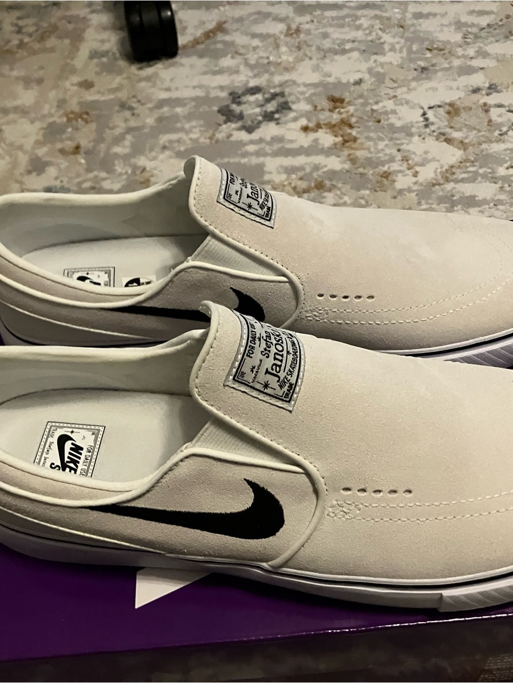 Nike Men’s Slip-On Suede Loafers in Off-White with Black Swoosh——— Never Worn!